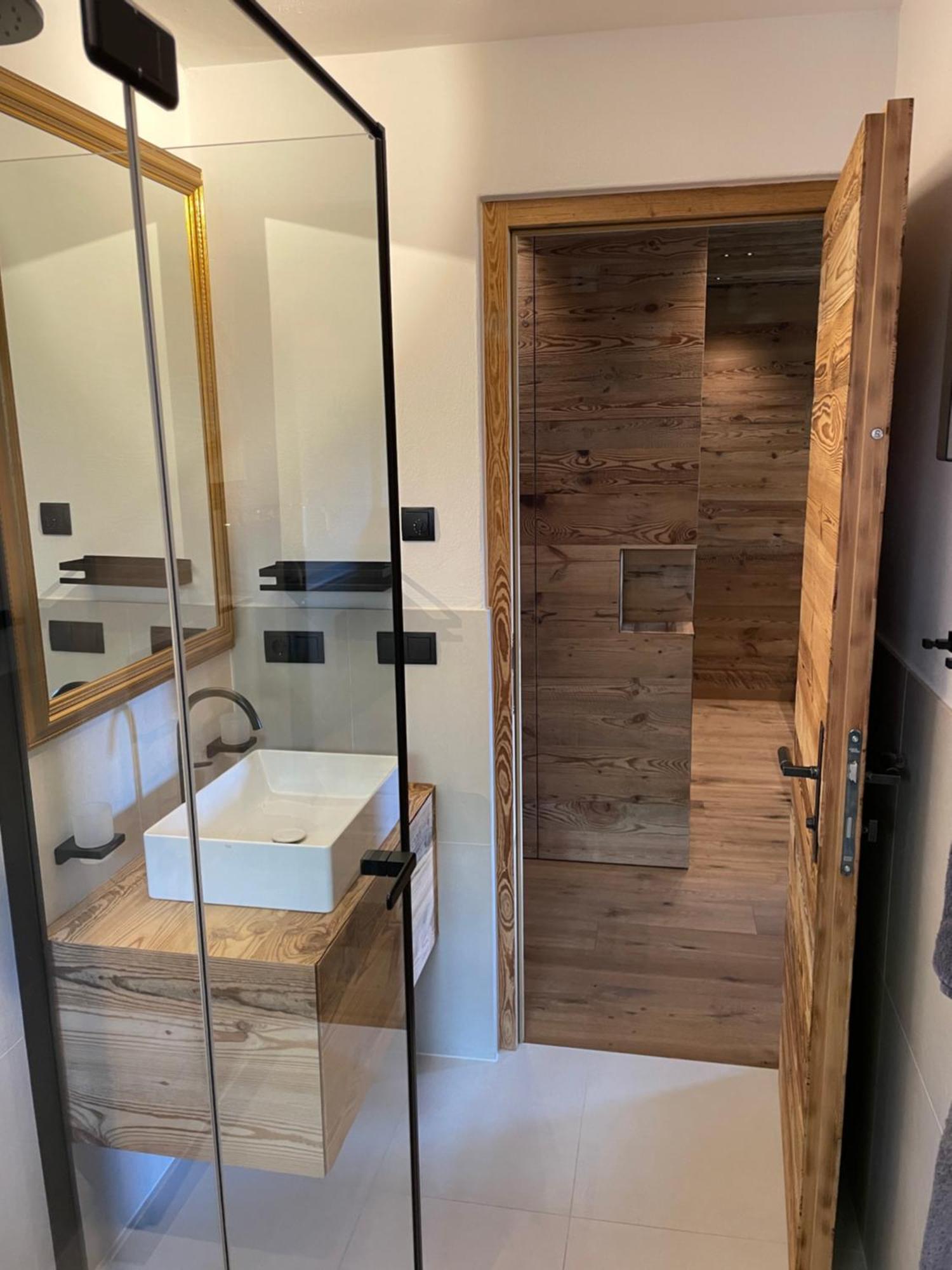 Exclusives Apartment Im Sonnenhof Moos セスト エクステリア 写真